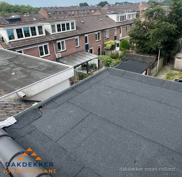 Dakinspectie plat dak aanbouw in Noord-Holland